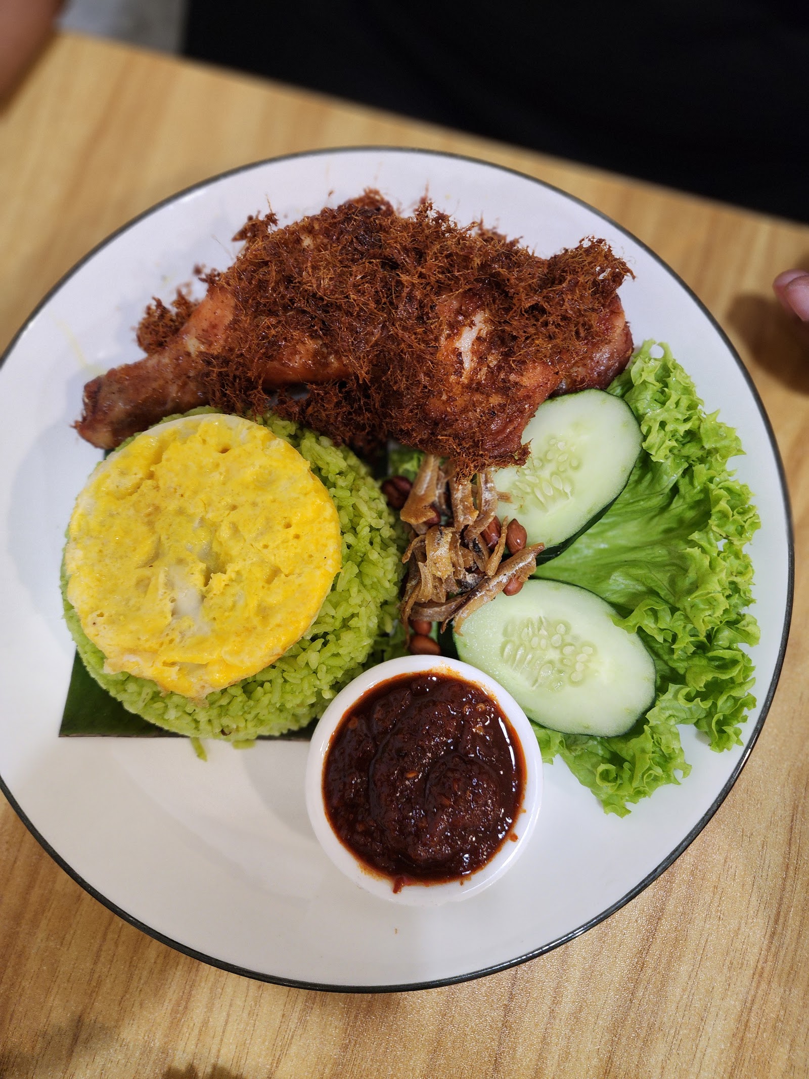 The Daun Cafe 11